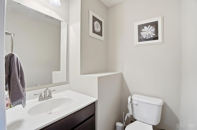 1200 Carrington Place, Hamilton Twp, OH 45039