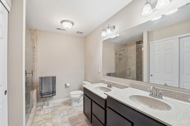 1200 Carrington Place, Hamilton Twp, OH 45039