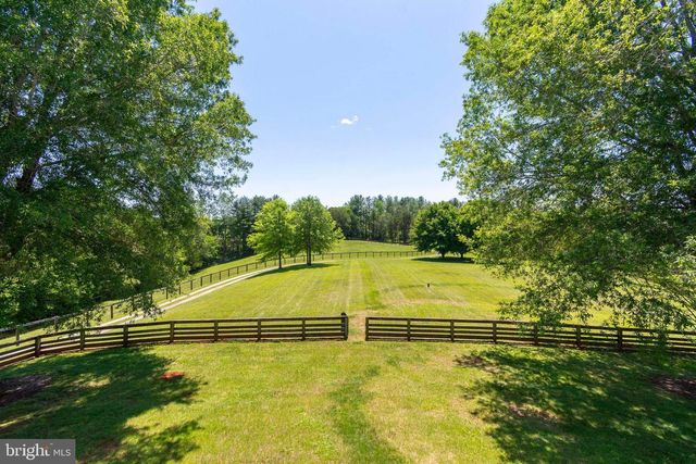 10813 MILLRIDGE LN, Spotsylvania, VA 22553