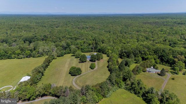 10813 MILLRIDGE LN, Spotsylvania, VA 22553