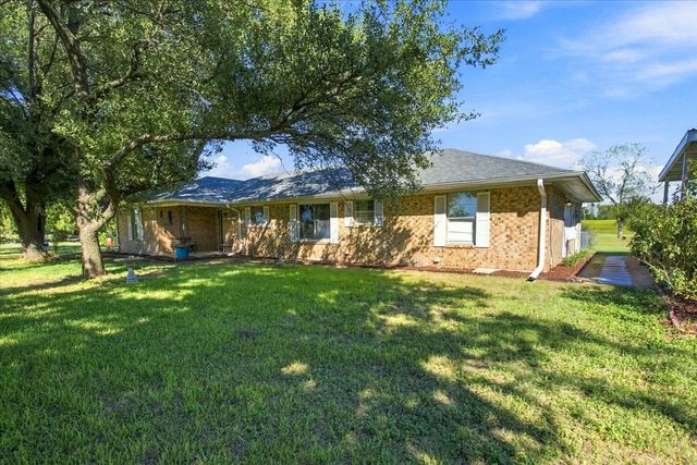 421 S Oak Street, Ector, TX 75439