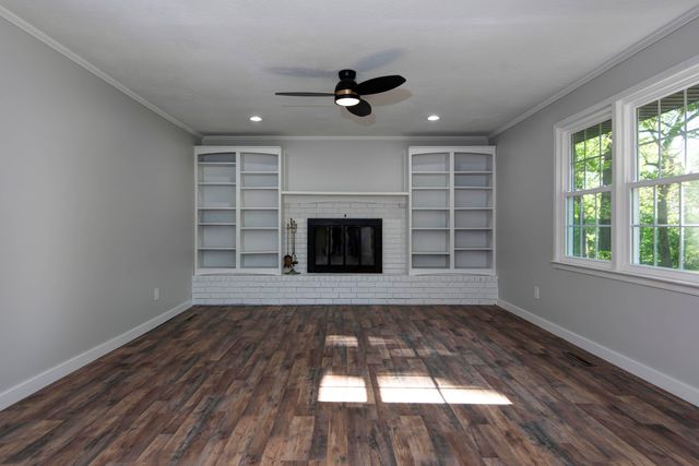 4607 S Chrisman Avenue, Springfield, MO 65804