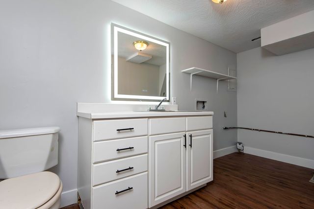4607 S Chrisman Avenue, Springfield, MO 65804
