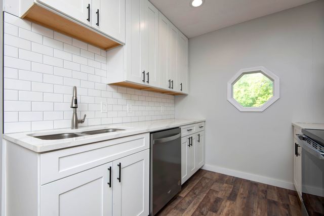 4607 S Chrisman Avenue, Springfield, MO 65804