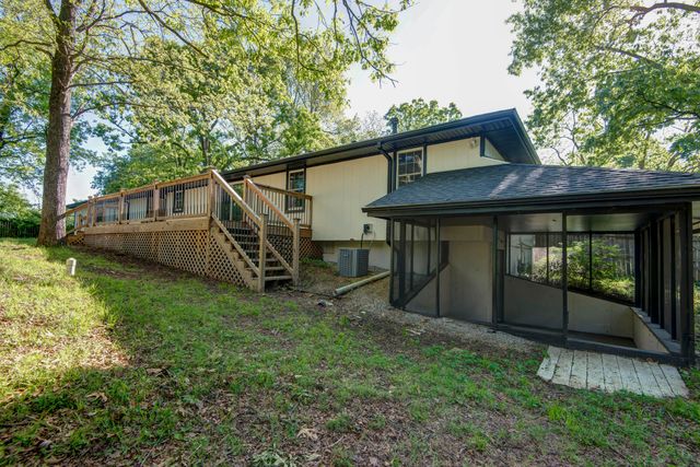 4607 S Chrisman Avenue, Springfield, MO 65804