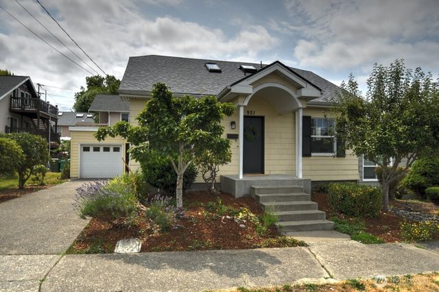 921 5th Avenue SE, Olympia, WA 98501