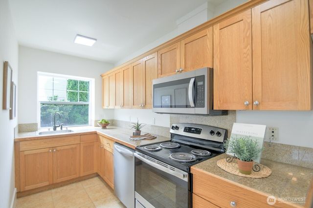 921 5th Avenue SE, Olympia, WA 98501