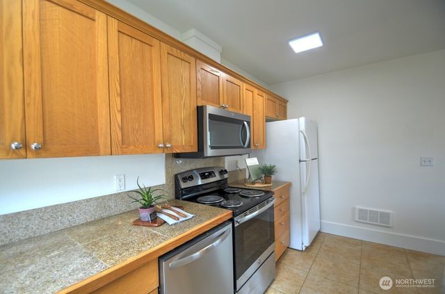921 5th Avenue SE, Olympia, WA 98501