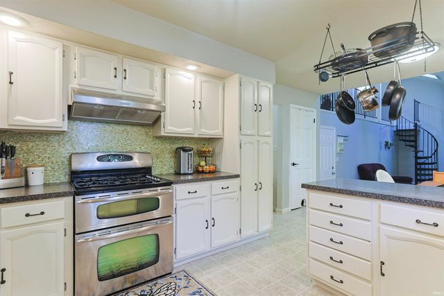 51962 Pennyroyal Lane, Granger, IN 46530