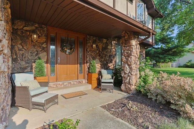 51962 Pennyroyal Lane, Granger, IN 46530