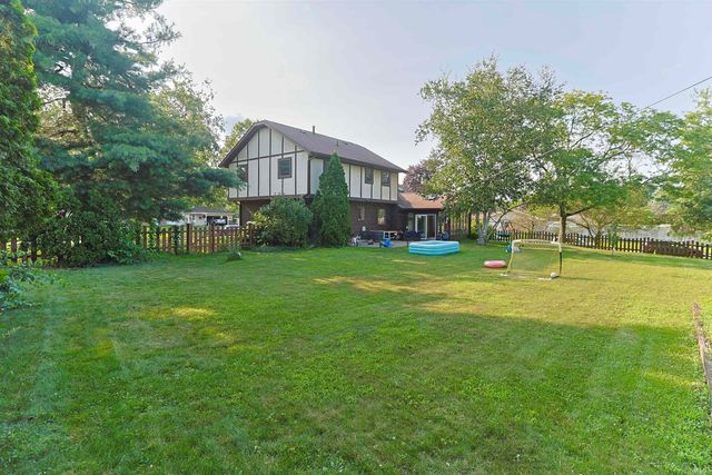 51962 Pennyroyal Lane, Granger, IN 46530
