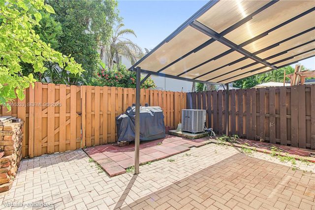 5657 NW 113th Avenue, Doral, FL 33178