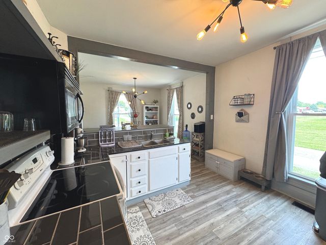 819 W 9th Street, Rushville, IN 46173