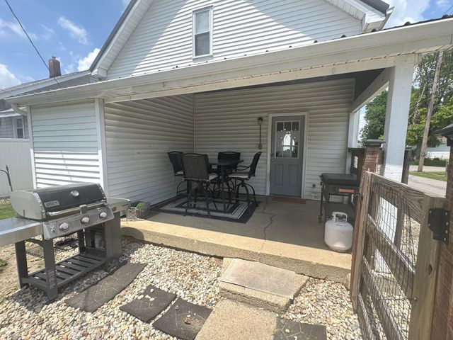 819 W 9th Street, Rushville, IN 46173