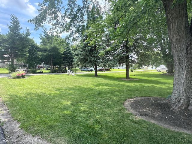819 W 9th Street, Rushville, IN 46173