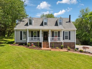 1224 Countryside Rd, Nolensville, TN 37135