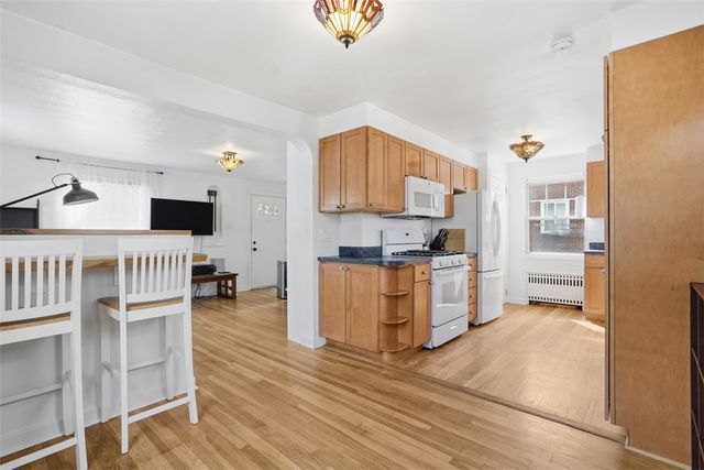 320 Marylea Ave, Brentwood, PA 15227