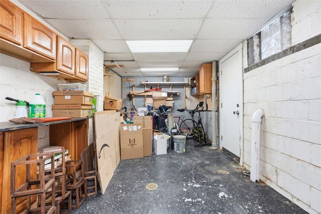 320 Marylea Ave, Brentwood, PA 15227