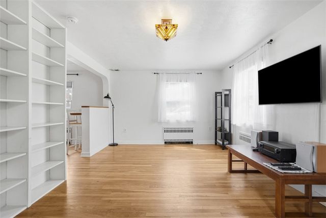 320 Marylea Ave, Brentwood, PA 15227