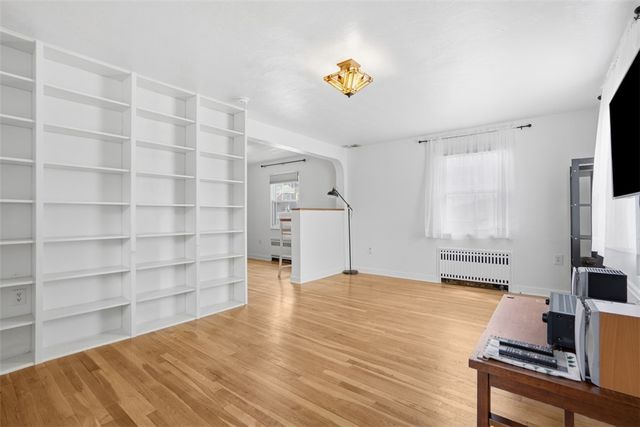 320 Marylea Ave, Brentwood, PA 15227