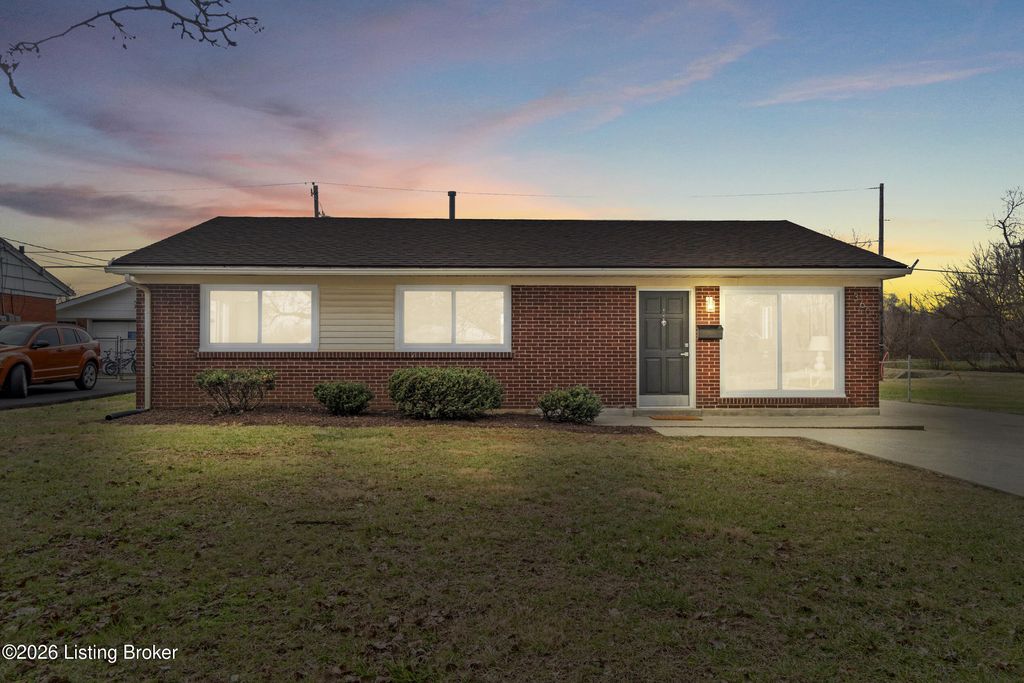 3602 Downing Way, Louisville, KY 40218