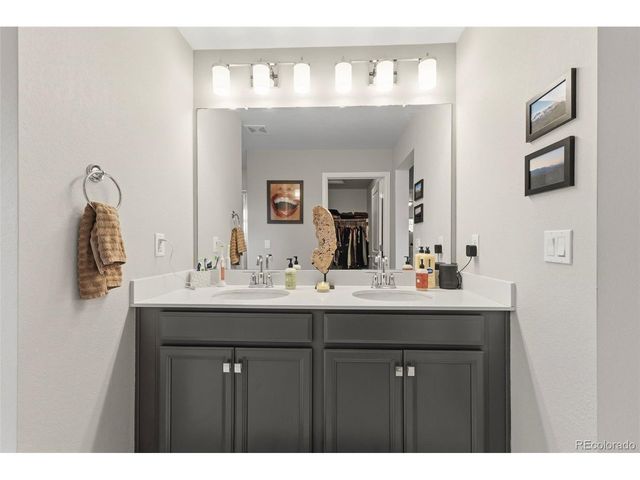 5620 Canyon View Dr, Castle Rock, CO 80104
