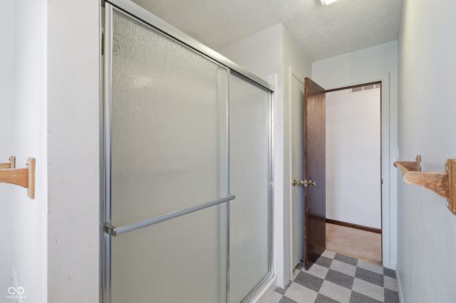 1202 Victoria Drive, Lebanon, IN 46052