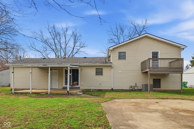 1202 Victoria Drive, Lebanon, IN 46052