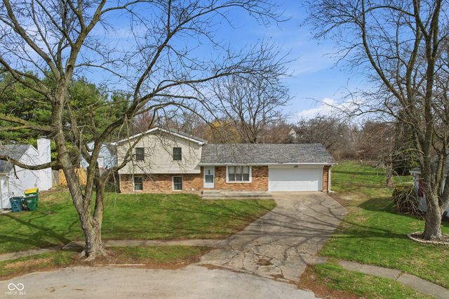 1202 Victoria Drive, Lebanon, IN 46052