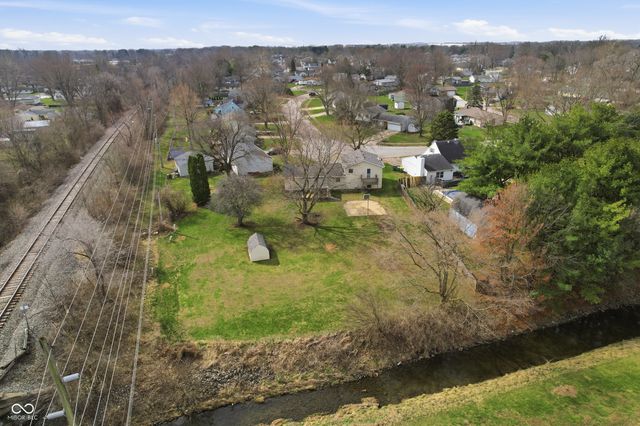 1202 Victoria Drive, Lebanon, IN 46052