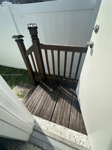 3554 SW 13th Ter 3554, Miami, FL 33145