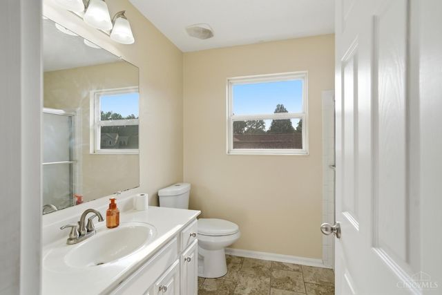 908 Pine Needle Place, Hamilton Twp, OH 45039