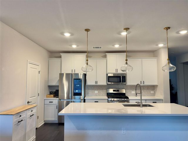4804 Plum Peach BND 20, Austin, TX 78723