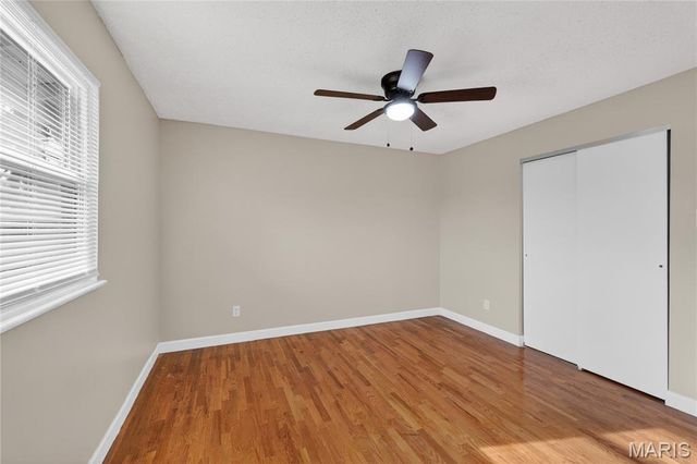 11342 Stonymont Drive, St Louis, MO 63136