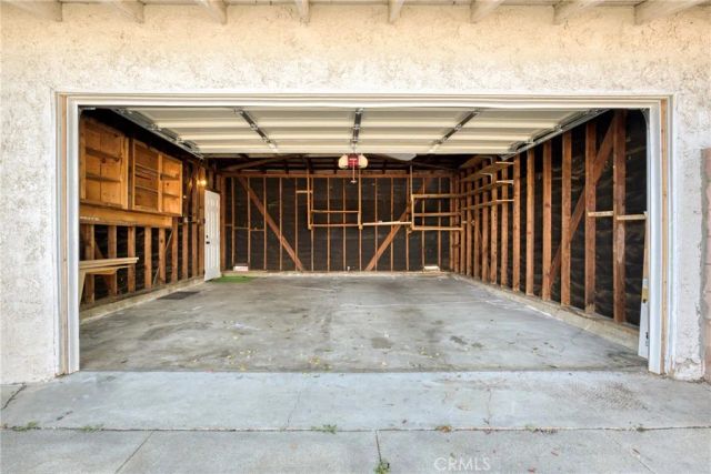 10352 Hayvenhurst Avenue, Granada Hills, CA 91344