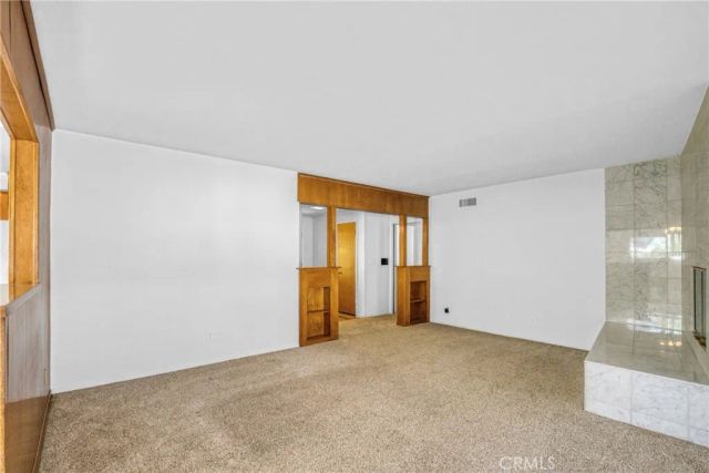 10352 Hayvenhurst Avenue, Granada Hills, CA 91344