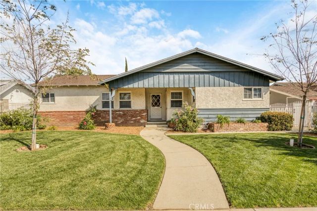 10352 Hayvenhurst Avenue, Granada Hills, CA 91344