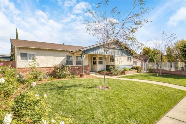 10352 Hayvenhurst Avenue, Granada Hills, CA 91344