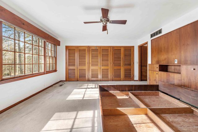 700 W Sugarloaf, Heber Springs, AR 72543