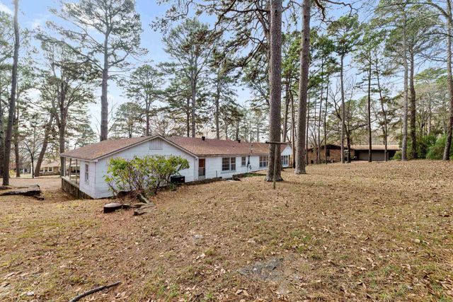 700 W Sugarloaf, Heber Springs, AR 72543