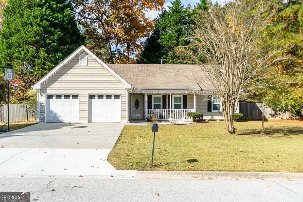 910 Burning Bush Drive, Loganville, GA 30052