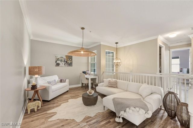 6509 Monterey PT 203, Naples, FL 34105