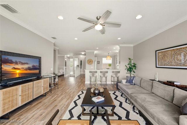 6509 Monterey PT 203, Naples, FL 34105