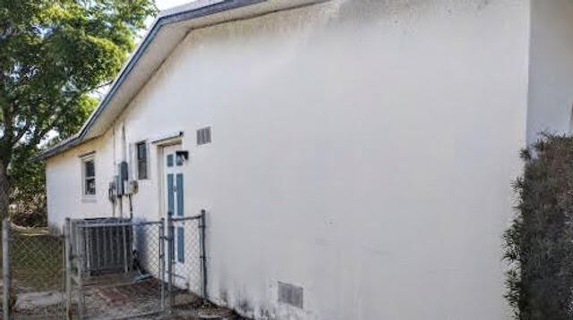 8528 Windsor Drive, Miramar, FL 33025