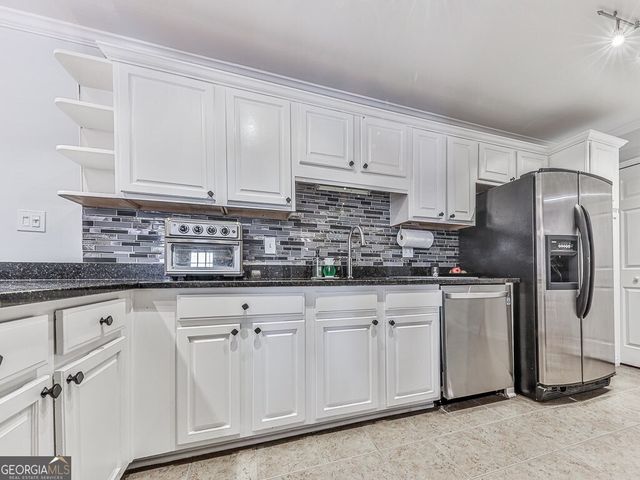 1708 Brighton Point, Atlanta, GA 30328