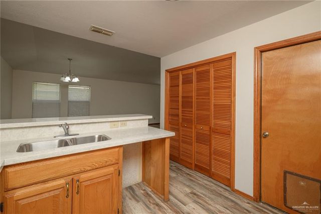 6246 Camelot Drive, Harlingen, TX 78550