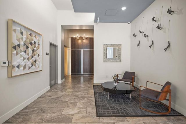 427 9Th Ave 704, San Diego, CA 92101