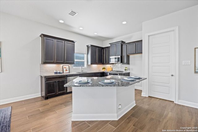 8311 Narcissus Path, Boerne, TX 78015