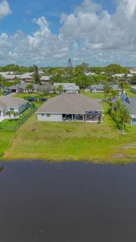 1925 SE Mantua Street, Port St Lucie, FL 34952