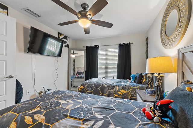 1925 SE Mantua Street, Port St Lucie, FL 34952